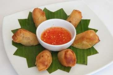 Glass Noodles 190 & Thai Herbs 304 Vegetable Spring Rolls - (3 pieces) with Sweet