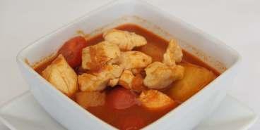 Ark Bar Special - Chicken Curry with Ginger, Garlic, Onion & Potato 170 421 Gaeng Keaw Whan