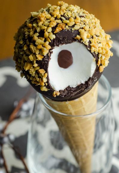 INNOVATE WITH FROZEN NOVELTIES Hit the sweet spot with innovative ice cream novelties.