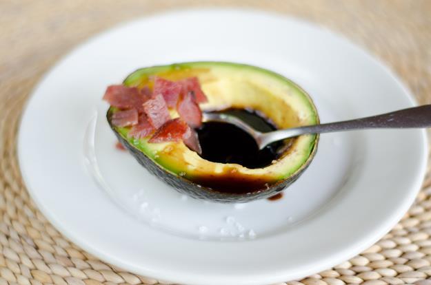 AVOCADO, BACON AND BALSAMIC 1 avocado 2 slices cooked bacon, chopped (see Tips & Ticks) aged balsamic vinegar, to taste sea salt, to
