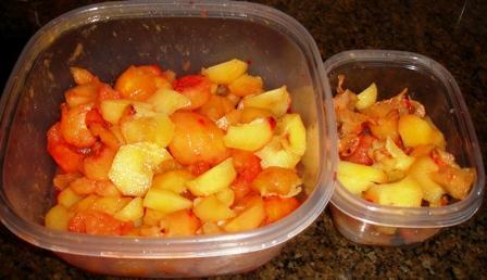 Step 5 - Cut up the peaches Cut out any brown spots and mushy