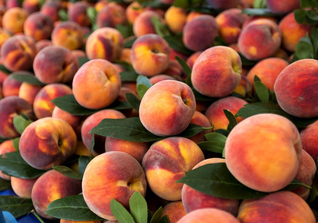 PEACH 2018 FLAVOR INSIGHT REPORT With more than 5,600 new product introductions globally, the humble peach has some broad reach and some not-so-humble versatility.