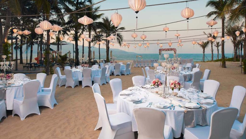 KHÔNG GIAN CƯỚI MAGICAL VENUES Pullman Danang Beach Resort mang đến sự đa dạng của không gian tổ chức tiệc cưới nhằm đáp ứng mọi yêu cầu của cô dâu và chú rể.