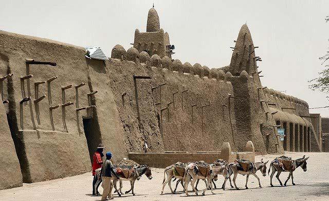 West African Kingdoms City of Timbuktu as center