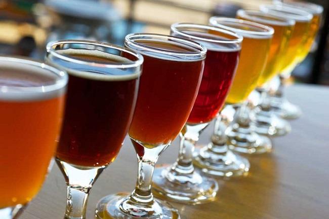 Summary Sour beer is experiencing high interest and growth Application of specific LAB very much relevant to souring techniques Lallemand produce LAB and have strong expertise which