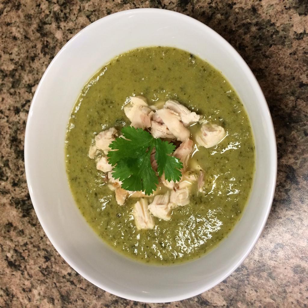 Green Soup with Chicken 3 Tbsp coconut oil or organic butter 1 large yellow onion, roughly chopped 3 cloves garlic, chopped 1 head broccoli, separate florets 4 large zucchini, roughly chopped 1 32oz