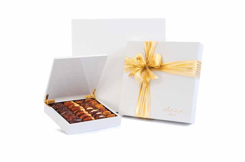 IVORY COLLECTION Luxurious wooden gift boxes with an ivory paint finish SMALL MEDIUM LARGE CONTENTS P23622307 P23622308 P23622309 ASSORTED DATES 465g