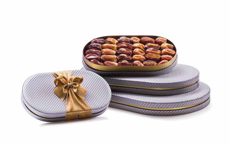 SILVER GOLD OVAL COLLECTION Elegant oval gift boxes with a modern silver pattern CONTENTS SMALL MEDIUM LARGE WITH DATE INSERT WITH CHOCOLATE INSERT P23625216 P23625207 P23625217 P23625208