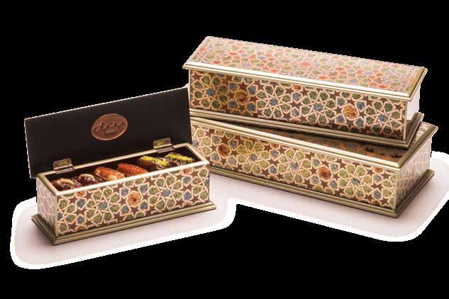 JUMEIRAH COLLECTION Luxurious wooden chests finished with exquisitely hand-painted glass