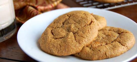 Molasses Cookies These soft and chewy molasses cookies will fit right into your holiday baking plans. The sweet, gingery smell has a way of taking over your kitchen as they bake.