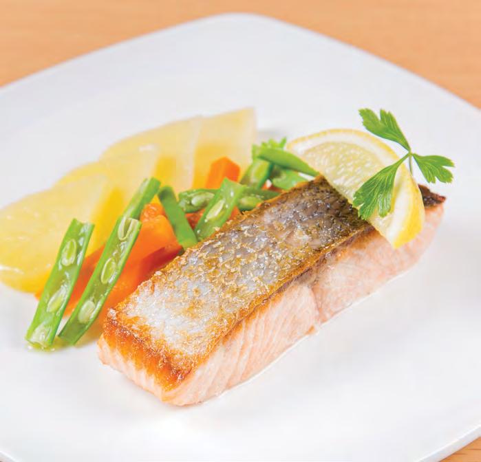 Baked Salmon with Steamed Potatoes, French Beans & Carrots Serves 2 Chef Chin Kim Voon Ingredients Salmon fillets (raw)... 200 g French beans (ends trimmed and sliced to about 2-3cm length).
