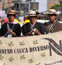 2012 Farmers : 52,854 Clusters : 25 Countries : 8 Nespresso and the FNC gather for the first time 800 Colombian AAA farmers and agronomists from five coffee producing regions to celebrate their work