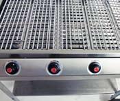 grill (chrome plated) Dishwasher safe grill and heat collector panels Piezo electronic ignitor 2 x