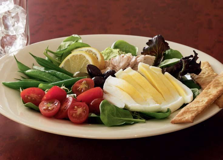 Niçoise Salad Niçoise Salad Yield: SERVING Papetti s Table Ready Puffed Fried Egg Patty #85840, sliced fresh baby spinach or mixed greens Albacore tuna, chunk white, in water, drained fresh green