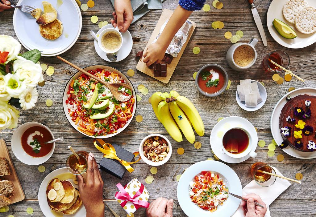 Communicate the importance of Fairtrade while enjoying a leisurely brunch.