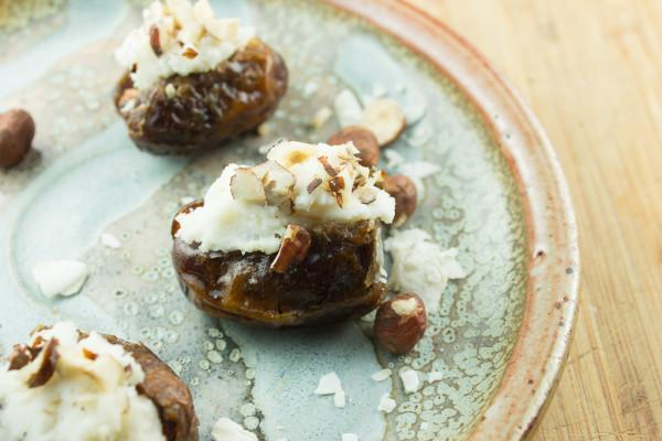 Coconut and Hazelnut Stuffed Dates Servings 4 Total Time: 10 minutes Cook Time: 10 minutes Calories 321 Carbohydrate 31.2g Protein 8.1g Fat 20.