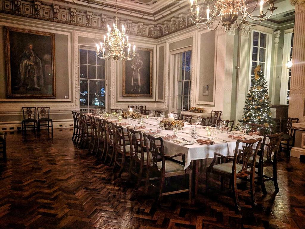 Festive Lunch 84 per person (minimum 30 guests) Room hire from 1pm 5pm* Glass of sparkling wine on arrival 3 course lunch ½ bottle wine per person ½ bottle water per person Tea, Coffee and homemade