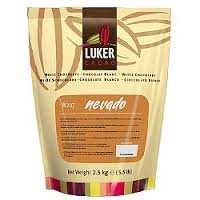 We select the best cacao Fino de Aroma beans and
