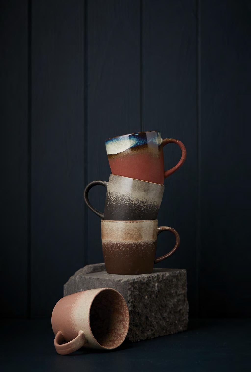 elements A POTTERS CRAFT Celebrate the craft of pottery with our striking new Elements mugs.