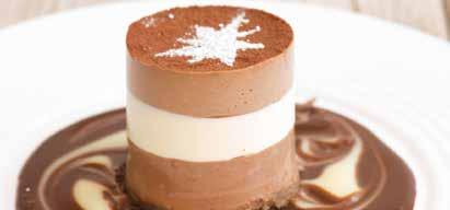 Layers of dark, white and milk chocolate fresh cream mousse. 020433 White Chocolate & Raspberry Torte Vittles 12ptn x 1 1.57 18.