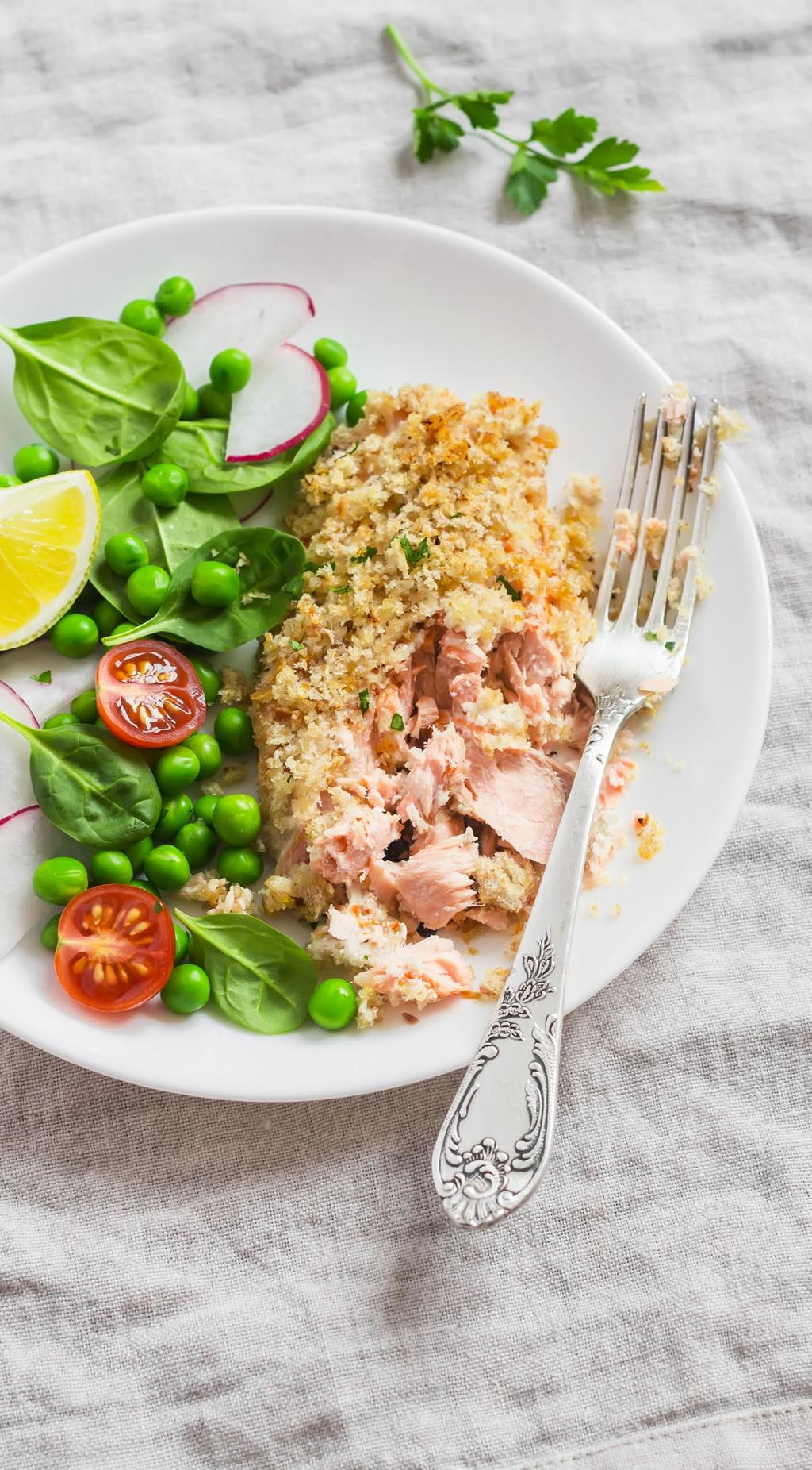 WILD SALMON SALAD 1 SERVING Can of wild salmon, packed in water Juice of half a lemon 1 tablespoon of extra-virgin olive oil Small amount of chopped vegetables : celery, carrots, cucumber, tomatoes,