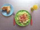 Tuna pasta salad with French bread, and orange juice Tuna pasta salad with French bread, and orange juice Tuna pasta salad French bread 260g 100g Tuna pasta salad This recipe makes 4 portions of
