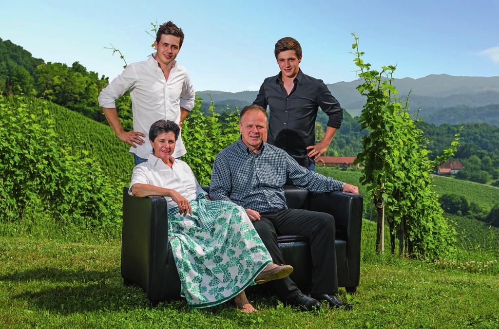 The winery is situated in Berghausen, Südsteiermark (Southern Styria), on a small mountain plateau above the single vineyard ZIEREGG.