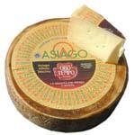 Veneto Asiago d Allevo Oro del Tempo 1 yr #053780 1/20 lb Agriform Asiago d'allevo Oro del Tempo Cuts #053781 4/5 lb Asiago is a cow s milk cheese that originates in the high plains of the Alps of