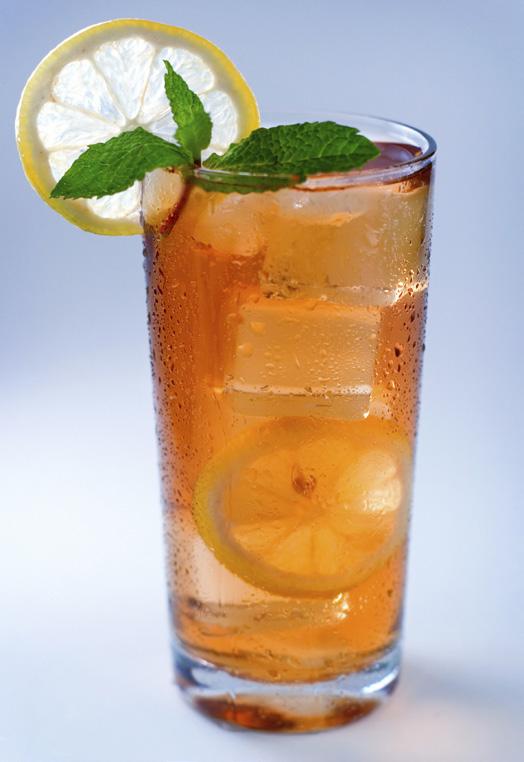 It is also best to limit diet sodas and other drinks that use artificial sweeteners. Good choices are unsweetened or lightly sweetened iced tea, hot tea, or coffee.