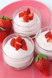 S t r a w b e r r y B r e a k f a s t M o u s s e 1 cup quartered strawberries 1/2 cup low-fat ricotta cheese 1/2 cup fat-free vanilla yogurt 2 tablespoons all-fruit strawberry spread 3/4 cup