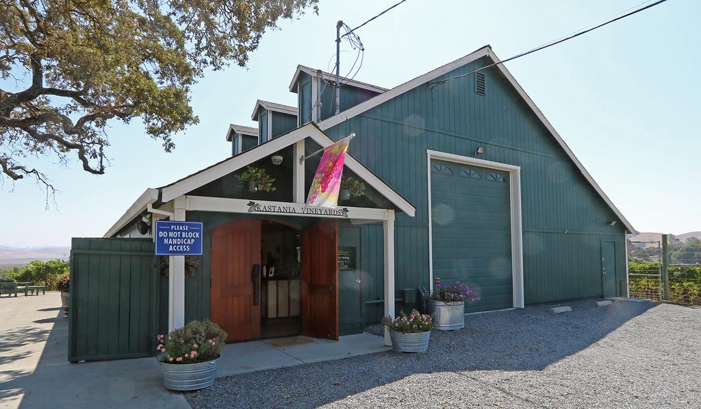 The Offering overview Cushman & Wakefield s Agribusiness Solutions Team and Vintroux Estates and Vineyards are proud to offer a rare opportunity to purchase an established Petaluma Gap AVA Winery &