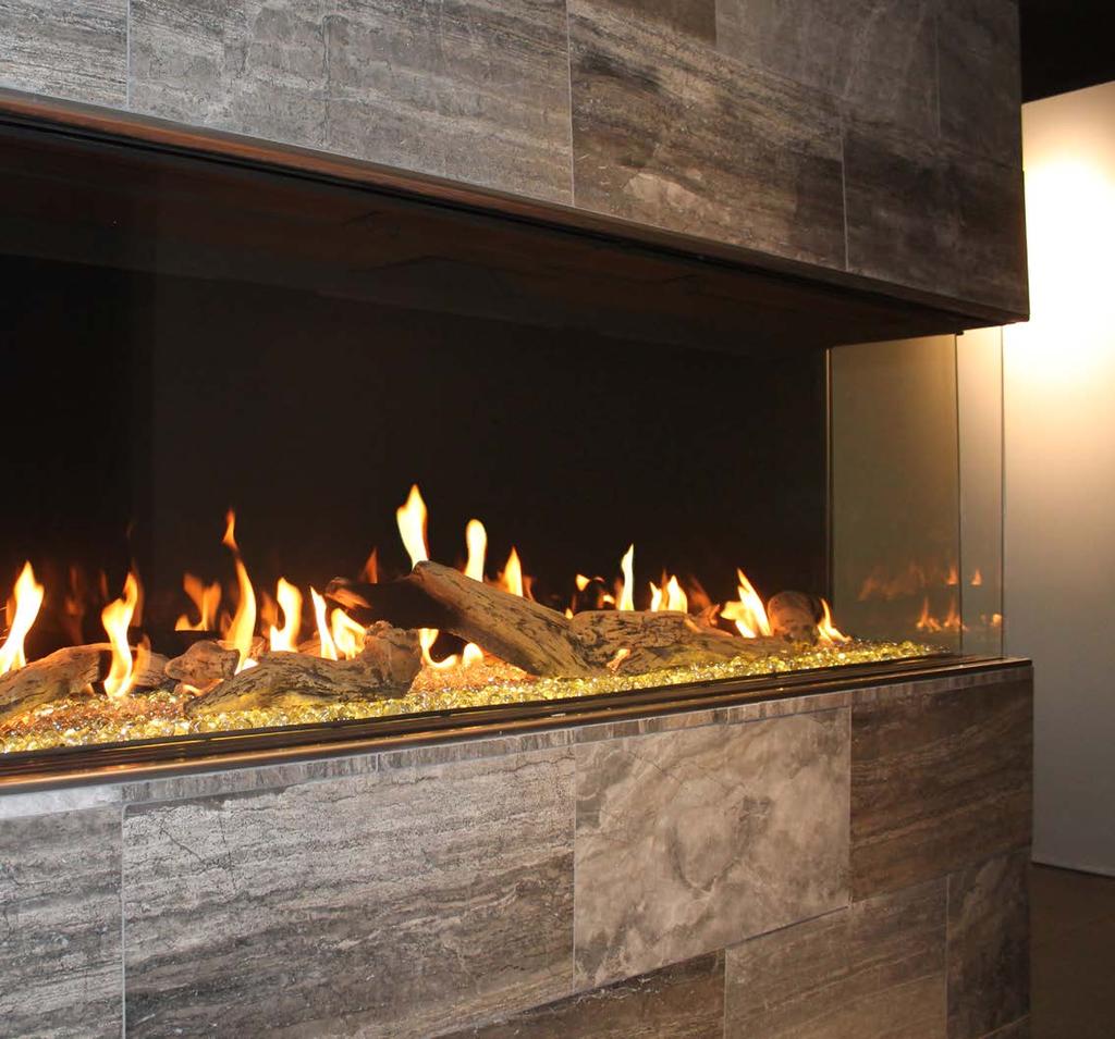 RIGHT CORNER SPECIFICATIONS Model BTU/hr (max) BTU/hr (min) Efficiency The right corner fireplace allows more viewing angles with its innovative design.