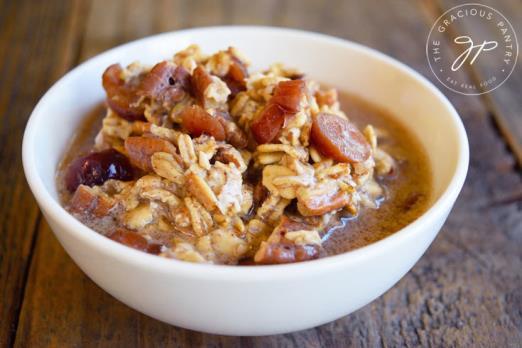 CRANBERRY PECAN OVERNIGHT OATS From thegraciouspantry.