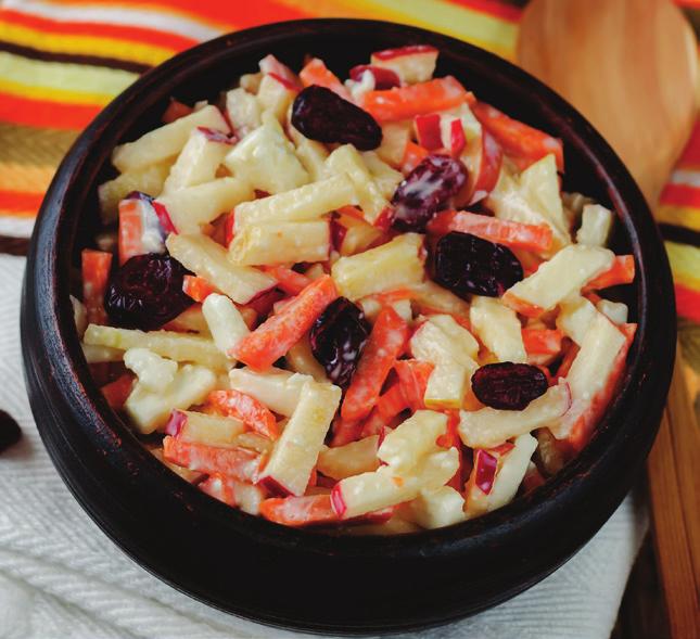 Snappy Apple Salsa Serving size: ¼ cup salsa 1 apple, washed and chopped 1 stalk celery, washed and diced 1 carrot, washed and shredded 1 Tablespoon dried cranberries or raisins 2 Tablespoons lemon