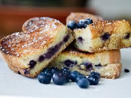 Baked blueberry French toast Ingredients 12-inch French or sourdough baguette 4 egg whites 1 cup fat-free soy milk 1/4 teaspoon nutmeg 1 teaspoon vanilla 4 tablespoons