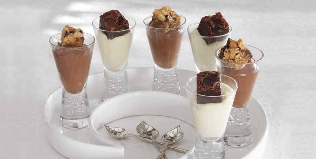 Pipeables Mousse Create a gorgeous dessert with Sweet Street Pipeables Mousse and dessert bites. Choose your flavors, then pipe our luscious, silky mousse (which comes in its own piping bag).