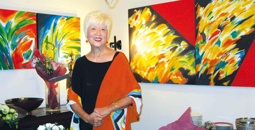 ART FEATURES ROSEMARY CHIN Not Finished BY ROSHINEE MOOKAIAH Rosemary Chin s artworks can be identified easily by the brilliant brushstrokes and bold colours that are truly evocative of emotions and