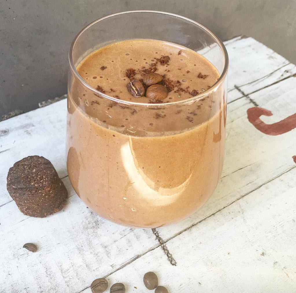 (Photo: thesmoothiebombs) Coconut Cream Coffee Caramel Keto Smoothie This is one of our community favorites for those still looking to burn body fat while