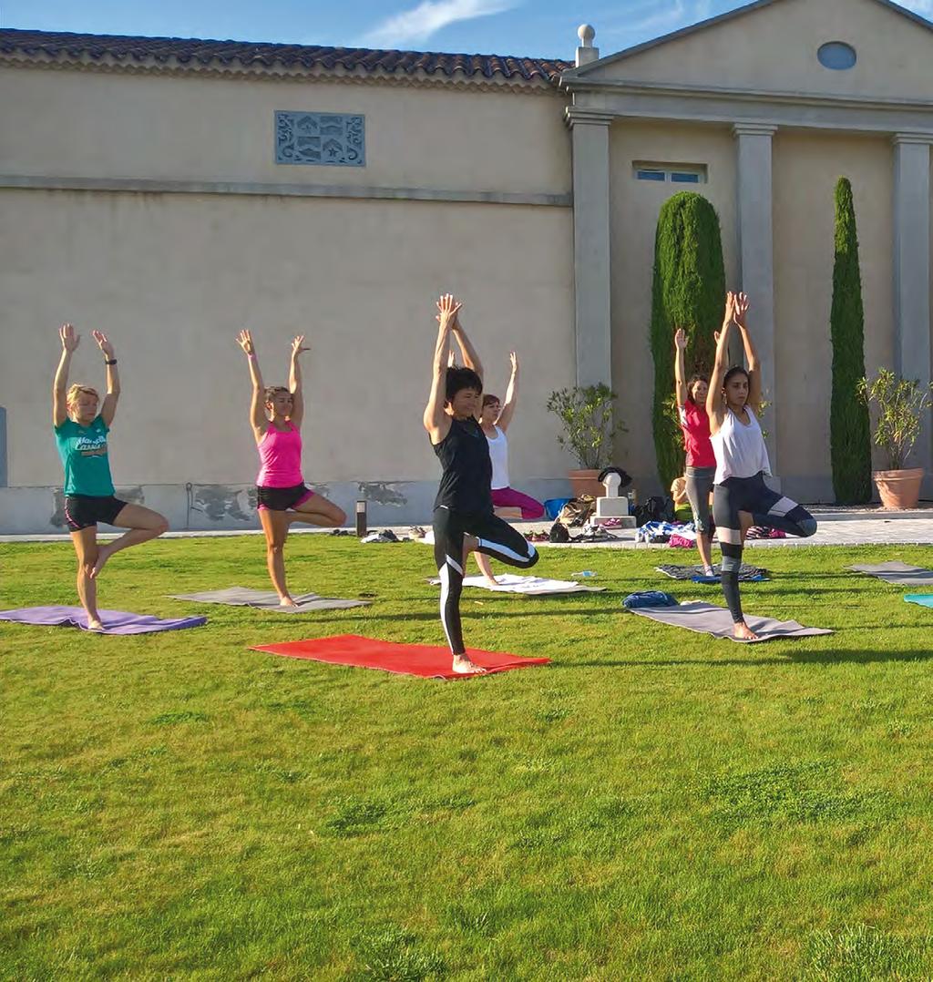 A moment of well-being, rest and relaxation outside in the fresh air Discover or perfect your yoga, pilates or qi Gong skills thanks to these open-air session.