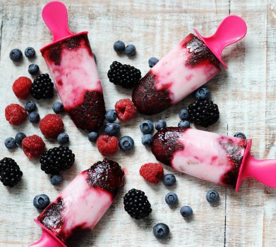 Berry & Yoghurt Popsicles Serves: Prep Time: 5 mins (Plus 4hr freezing time) A low calorie refreshing treat which is perfect for those hotter days.