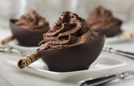 Chocolate mousse (pack of 10 pieces 100 gr each) This sweet and light