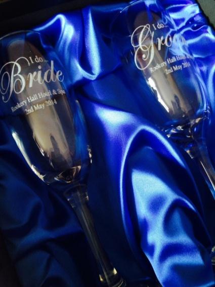 Presentation Box Ref: Bride & Groom Champagne Flutes in Presentation Box *Best Seller* Wedding Favour Champagne Flute