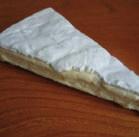 3470 v Bath Soft Organic 1x225g A soft & yielding square cheese with a white bloomy rind cuts