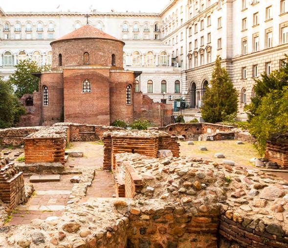 INSIDER SPEAKERS CONNECT TO LOCAL TRADITION, CULTURE AND HISTORY TOUR AROUND ANCIENT SOFIA Manuela s mission is to facilitate travelers to experience Bulgaria s capital beyond the ordinary.
