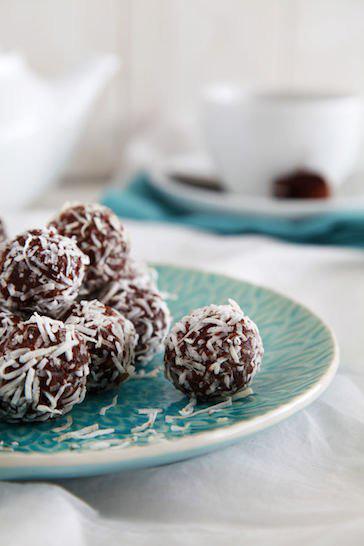 Cacao Truffle Balls MAKES 24 BALLS CALORIES PER BALL: 121 1/3 cup purple skinned sweet potato puree (see method) 15 Medjool dates, pitted 1 1/2 cups walnuts 1/2 cup cacao or cocoa 1 tsp cinnamon 1