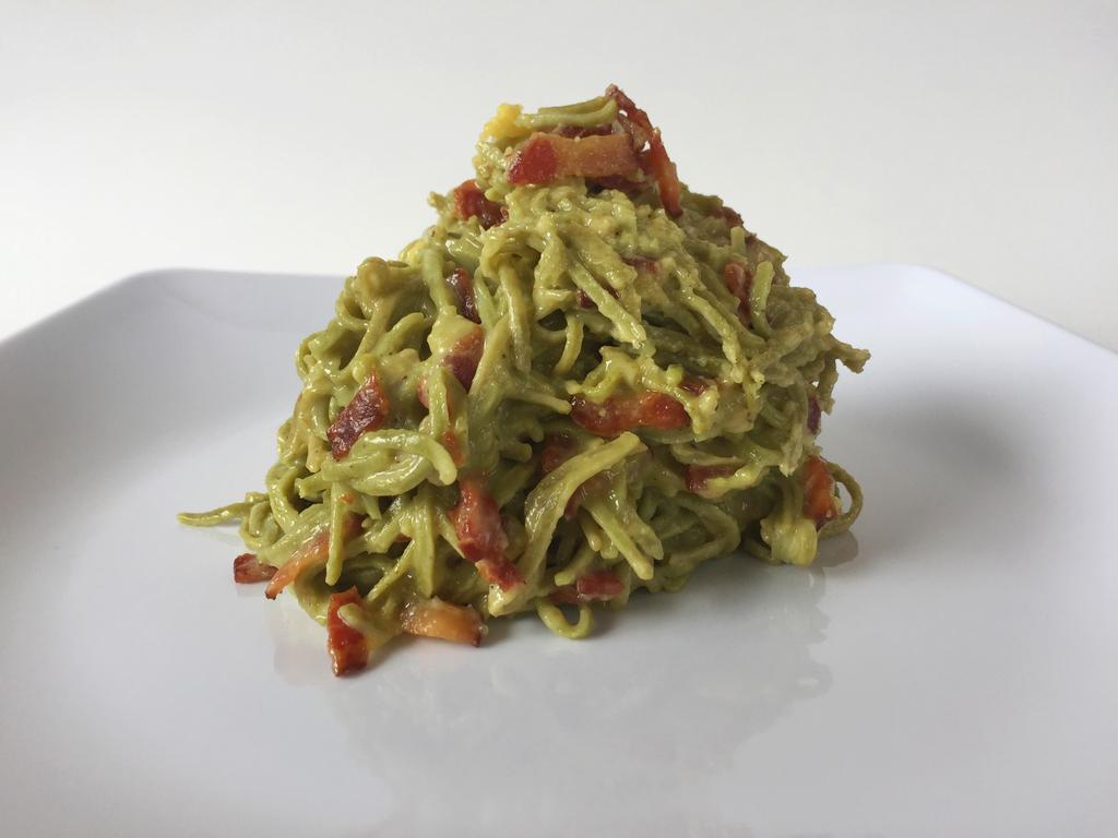 MAKE YOUR OWN Zeroodle Mung Bean Noodles 3 egg yolks 3 tablespoon of parmesan cheese (grated) 150g Pancetta or Bacon 1 garlic clove Black pepper In a bowl add the egg yolks and the parmesan cheese