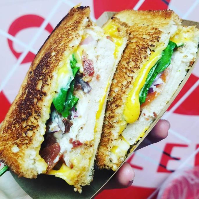 5. COMPETITIVE EDGE QUALITY We take pride in serving grilled cheese sandwiches that are made-to-order, prepared and grilled to perfection.
