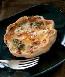 HOT SAVOURY PASTRY 4809 Jambon Creamy Emmental cheese sauce with diced ham in a basket of