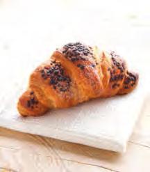 Units: 90 Weight: 65g Q009 Chocolate Croissant Chocolate centered croissant, topped