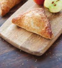 Units: 140 Weight: 80g 2420 Apple Turnover A traditional triangular
